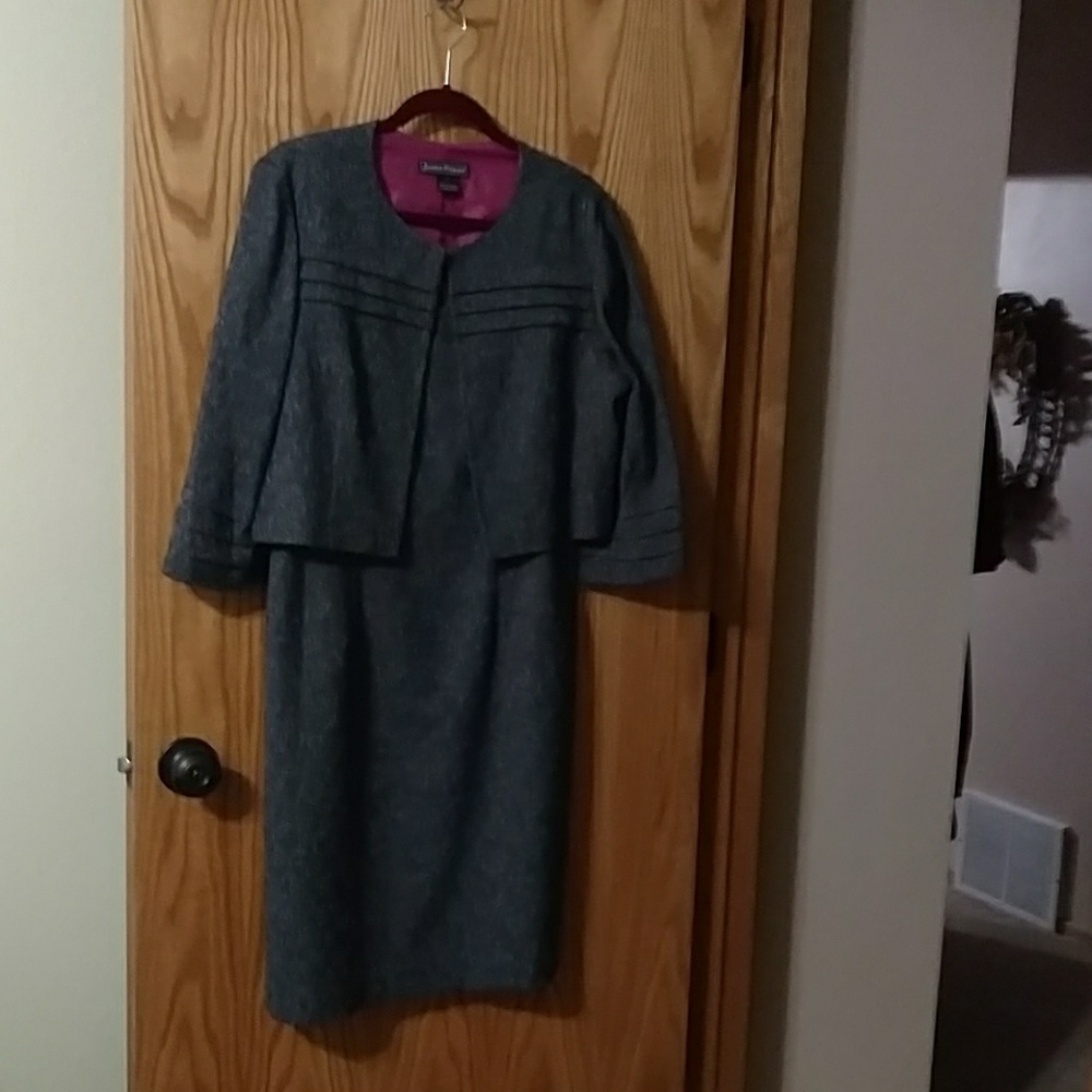 Sheath dress with matching jacket